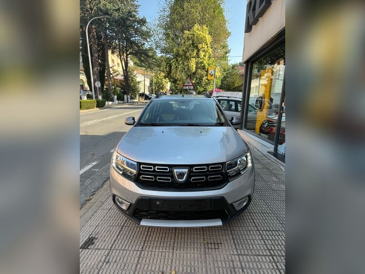 Dacia Sandero Stepway  foto 3